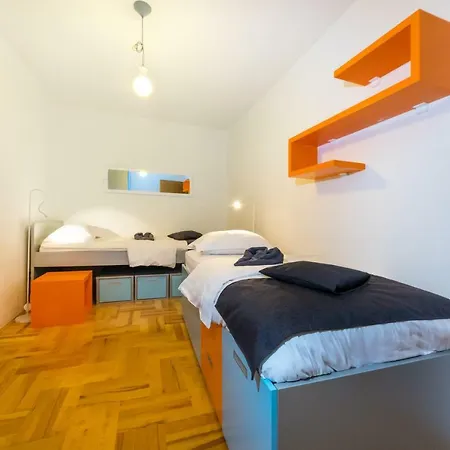 Luna Villa